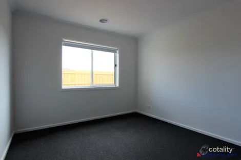 Property photo of 11 Tussock Way North Wonthaggi VIC 3995