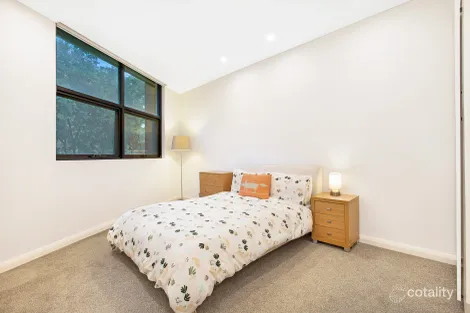 Property photo of 101/2 Canberra Avenue St Leonards NSW 2065