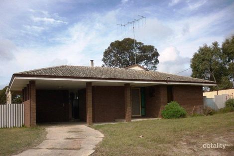 19 Railway Cres, Gnowangerup, WA 6335