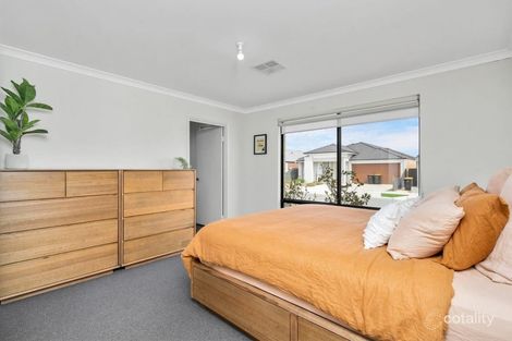 Property photo of 8 Sovite Road Piara Waters WA 6112