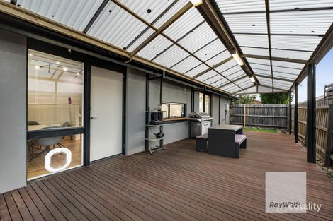 Property photo of 270 Carrick Drive Gladstone Park VIC 3043