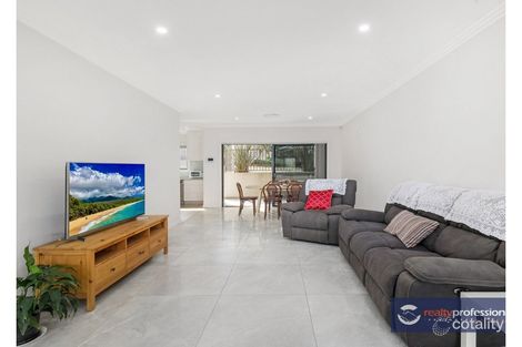 Property photo of 21 Manning Parade Dundas Valley NSW 2117