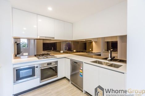 215/2 Bellcast Rd, Rouse Hill, NSW 2155