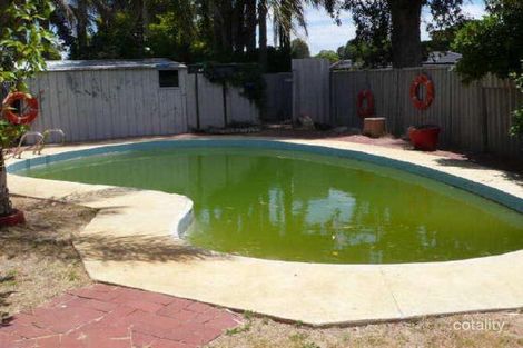 Property photo of 36 Edinburgh Road Forrestfield WA 6058