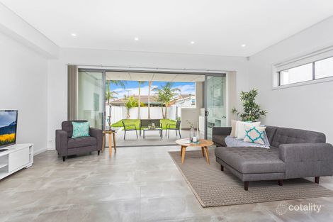 Property photo of 12 Parkview Avenue Picnic Point NSW 2213