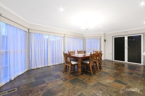 Property photo of 3 Fifth Avenue Rowville VIC 3178