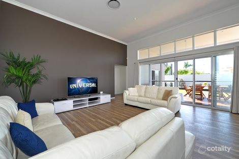 Property photo of 7695 Fairway Boulevard Hope Island QLD 4212