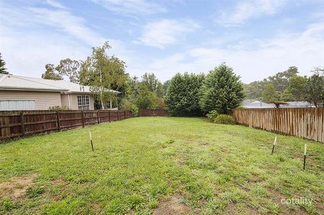 Property photo of 2/1250 Mountain Highway The Basin VIC 3154