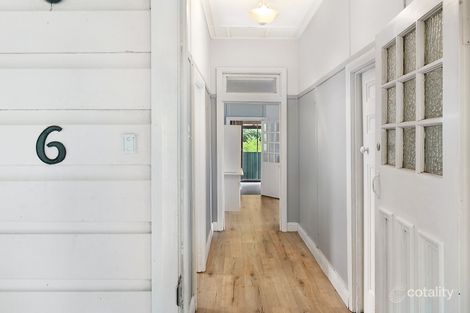 Property photo of 6 The Appian Way Woodford NSW 2778