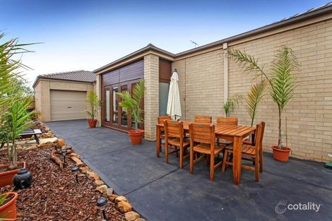 Property photo of 47 Chancery Way Taylors Hill VIC 3037