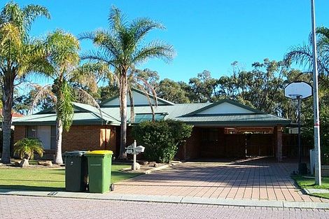 21 Sunningdale Cir, Cooloongup, WA 6168