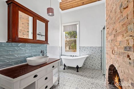 Property photo of 237 Gladstone Street Maryborough VIC 3465