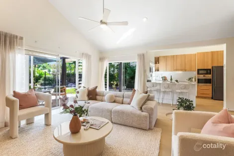 9 TRIVIA ST, PALM COVE, QLD 4879