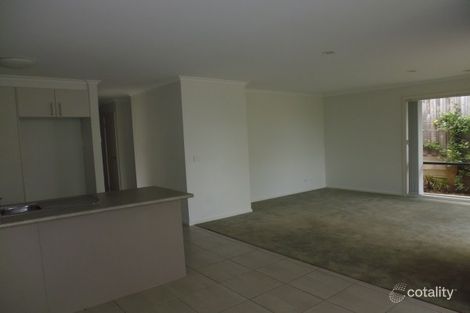 Property photo of 27 Carrum Woods Drive Carrum Downs VIC 3201