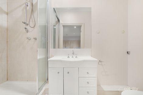 Property photo of 5 Brentley Close Point Cook VIC 3030