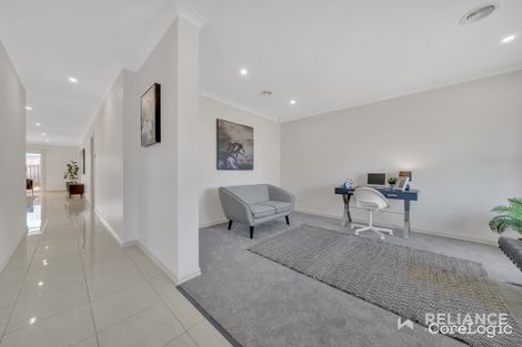 Property photo of 3 Paola Circuit Point Cook VIC 3030