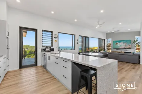 Property photo of 9 Clarence Crescent Coffs Harbour NSW 2450