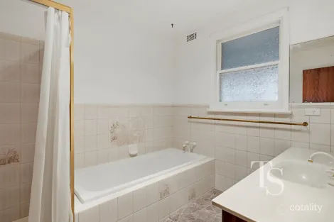Property photo of 12 Parua Road Newnham TAS 7248