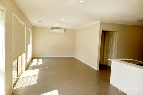 Property photo of 2/25 Gamalite Drive Harkness VIC 3337