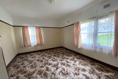 Property photo of 4 Beauty Avenue Mount Beauty VIC 3699