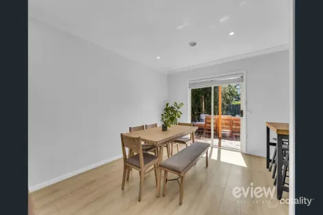 Property photo of 28 Ruby Place Werribee VIC 3030