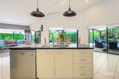 13 Treviso Ct, Urangan, QLD 4655