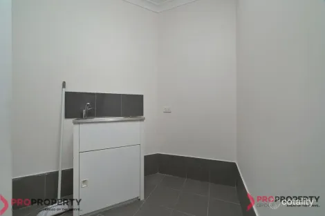 Property photo of 5B Hartley Way Balga WA 6061