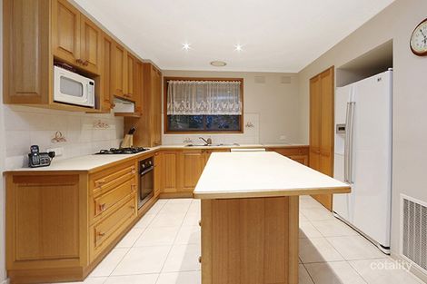 Property photo of 5 Oberwyl Close Rowville VIC 3178