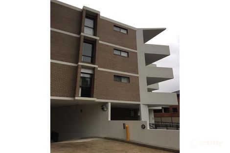 Property photo of 18/232 Targo Road Toongabbie NSW 2146