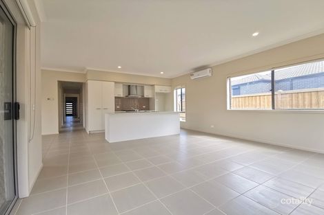 Property photo of 1 Jean Street Point Cook VIC 3030