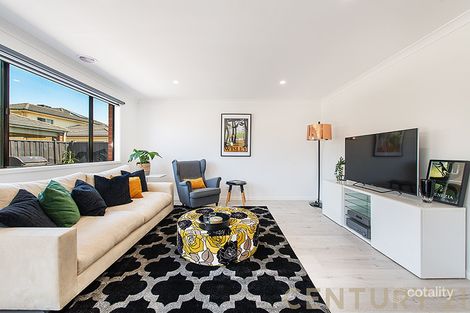 Property photo of 67 Brookwater Parade Lyndhurst VIC 3975