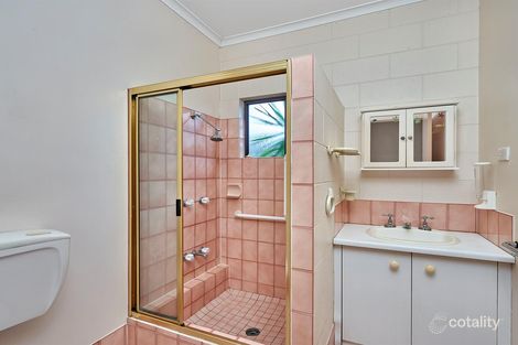 Property photo of 1/4 Ormsby Close Whitfield QLD 4870