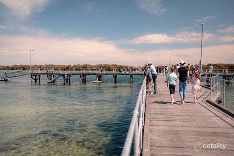 30 Grace Harwar Dr, Port Broughton, SA 5522