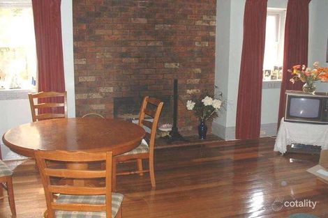 Property photo of 34 Eskdale Road Caulfield North VIC 3161