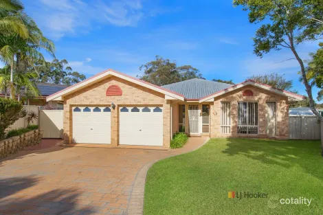 Property photo of 8 Nicoli Close Buff Point NSW 2262