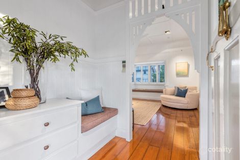 Property photo of 2 Kitchener Street Sherwood QLD 4075