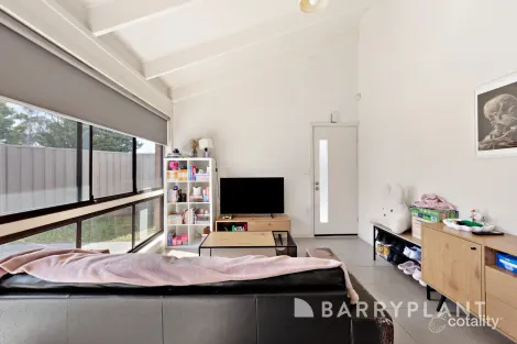Property photo of 3/225 Main Road West St Albans VIC 3021