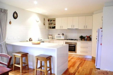 Property photo of 1/10-12 Bradshaw Drive Healesville VIC 3777