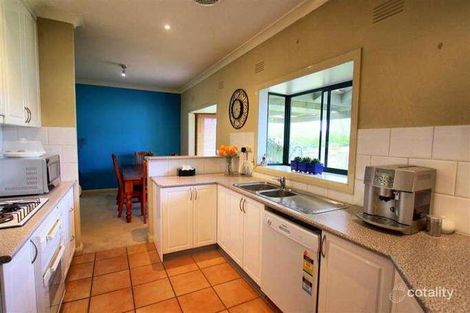 Property photo of 9 Lansdowne Avenue Lake Albert NSW 2650