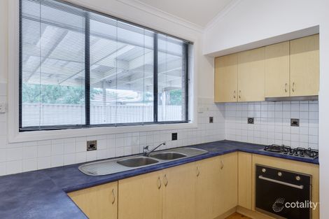 Property photo of 27 Stonehaven Drive Thomastown VIC 3074
