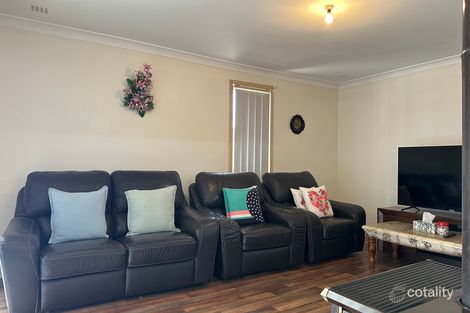 8 Cassia Ct, Katanning, WA 6317