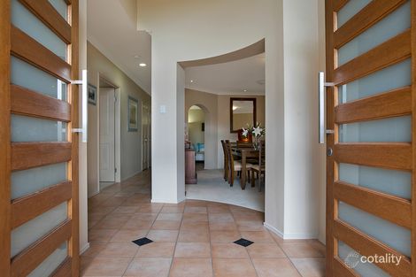 Property photo of 39 Clearmount Crescent Carindale QLD 4152