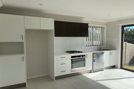 2/3 Brooker Dr, North Rothbury, NSW 2335