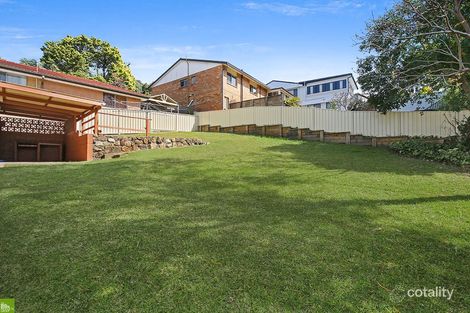 Property photo of 218 Jacaranda Avenue Figtree NSW 2525