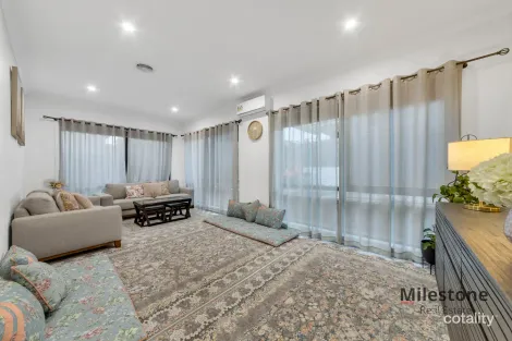 Property photo of 2/8 Abrehart Street Eumemmerring VIC 3177