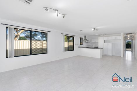 Property photo of 10 Miro Lane Byford WA 6122