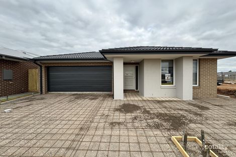 35 Mcculloch St, Melton South, VIC 3338