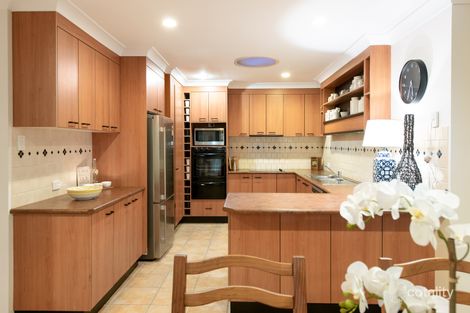 Property photo of 2 Matthau Place McDowall QLD 4053