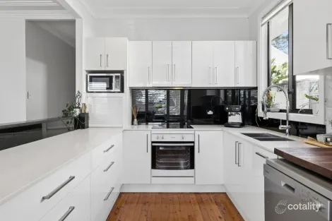Property photo of 74 Wollybutt Road Engadine NSW 2233