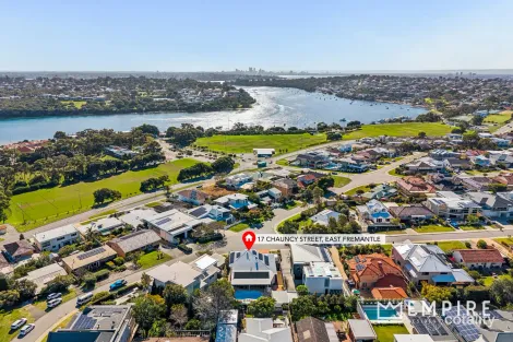 17 Chauncy St, East Fremantle, WA 6158